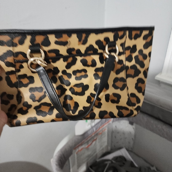 Cheetah Coach Bag - Picture 2 of 6